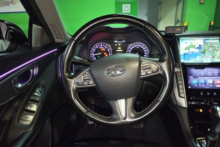 Used Infiniti Q50L 2015 2.0T Enjoyment Edition Steering Wheel