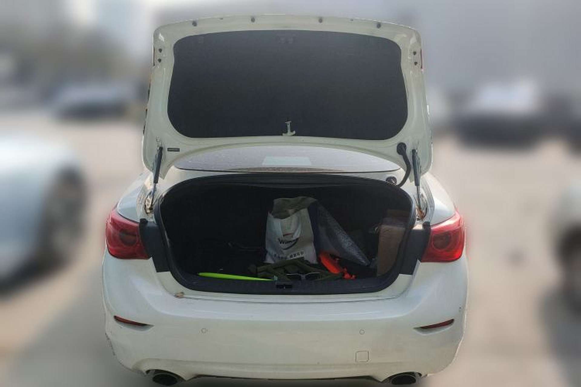 Used Infiniti Q50L 2015 2.0T Enjoyment Edition Trunk