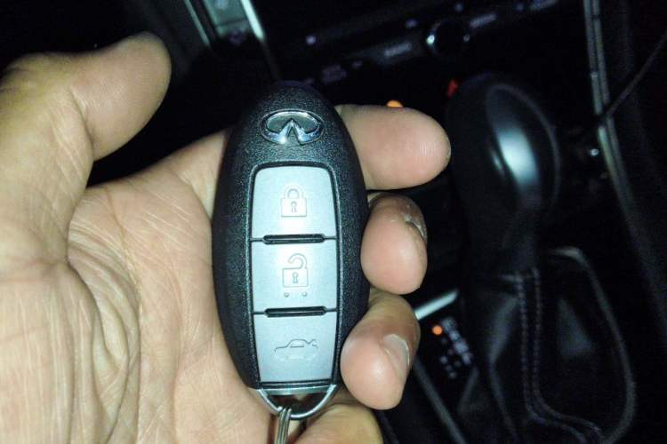 Used Infiniti Q50L 2015 2.0T Enjoyment Edition Vehicle Key