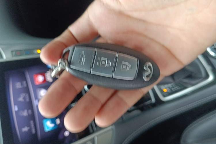 Used Infiniti Q50L 2015 2.0T Enjoyment Edition Vehicle Key