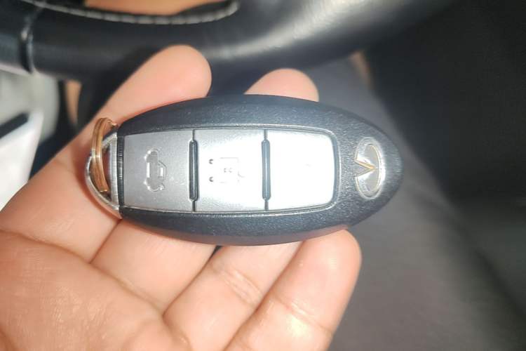 Used Infiniti Q50L 2015 2.0T Enjoyment Edition Vehicle Key