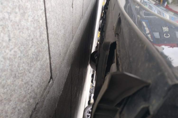 Used Infiniti Q50L 2016 2.0T Ambition Edition Chassis Rear Left