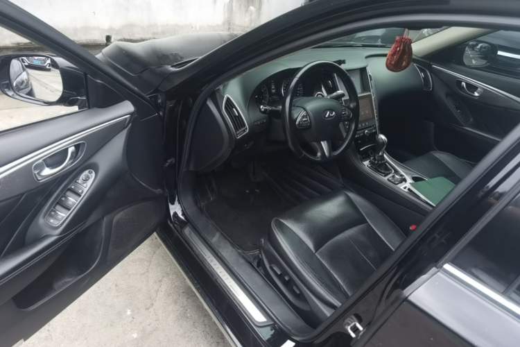 Used Infiniti Q50L 2016 2.0T Enjoyment Edition Driver Seat