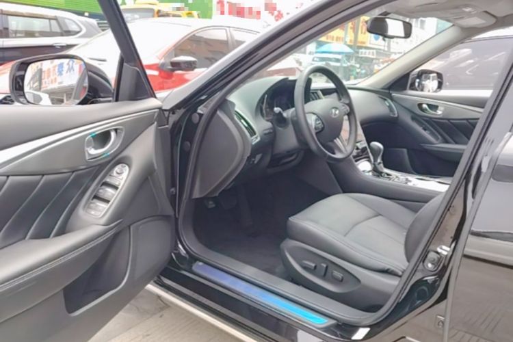 Used Infiniti Q50L 2016 2.0T Enjoyment Edition Driver Seat