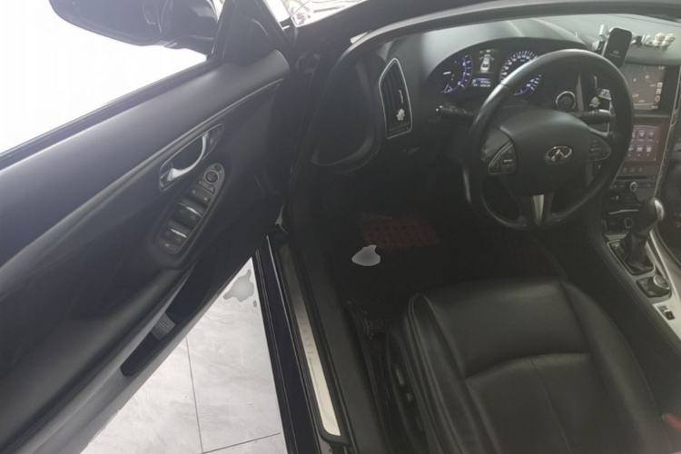 Used Infiniti Q50L 2016 2.0T Ambition Edition Driver Seat
