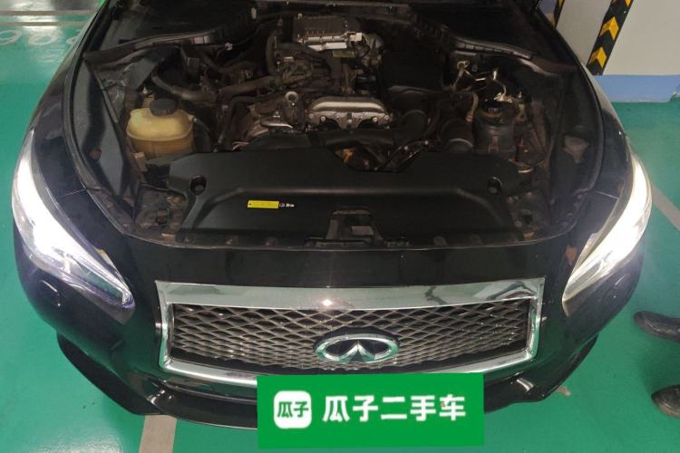 Used Infiniti Q50L 2016 2.0T Comfort Edition Engine Bay