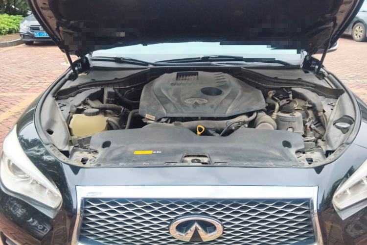 Used Infiniti Q50L 2016 2.0T Comfort Edition Engine Bay