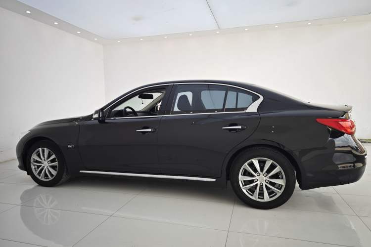 Used Infiniti Q50L 2016 2.0T Comfort Edition Exterior 10