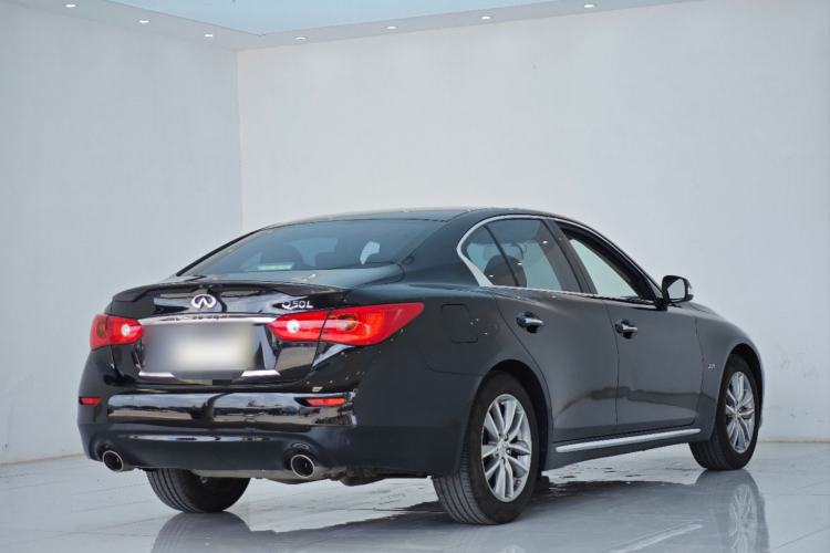Used Infiniti Q50L 2016 2.0T Comfort Edition Exterior 3