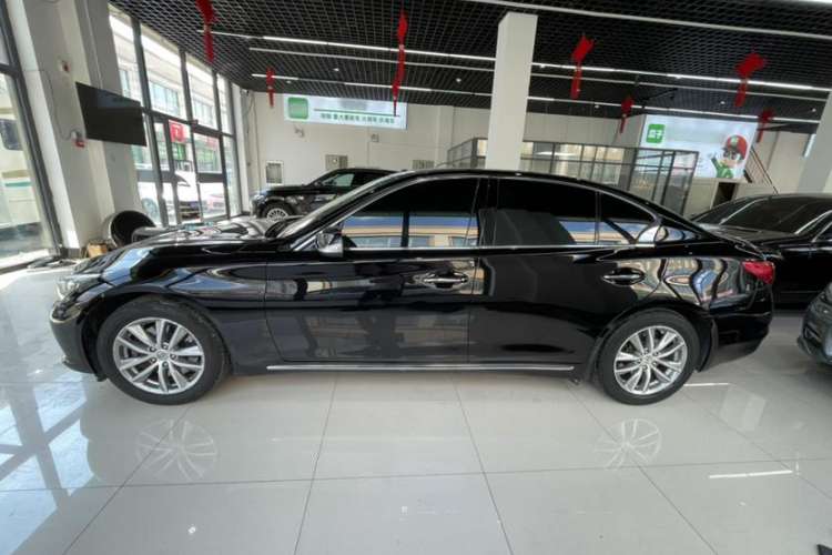 Used Infiniti Q50L 2016 2.0T Enjoyment Edition Exterior 3