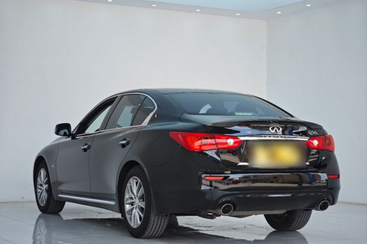 Used Infiniti Q50L 2016 2.0T Comfort Edition Exterior 4
