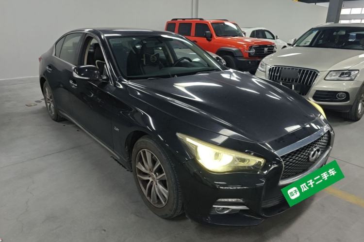 Used Infiniti Q50L 2016 2.0T Comfort Edition Front Right 45 Deg