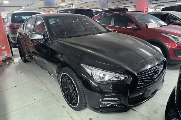 Used Infiniti Q50L 2016 2.0T Comfort Edition Front Right 45 Deg