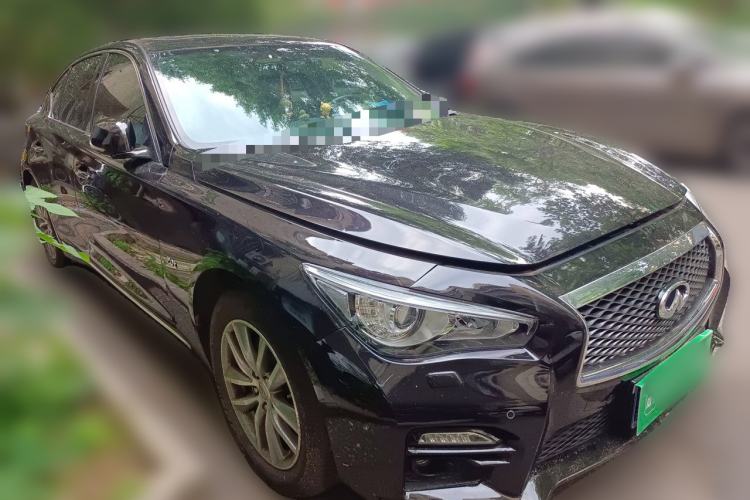 Used Infiniti Q50L 2016 2.0T Enjoyment Edition Front Right 45 Deg
