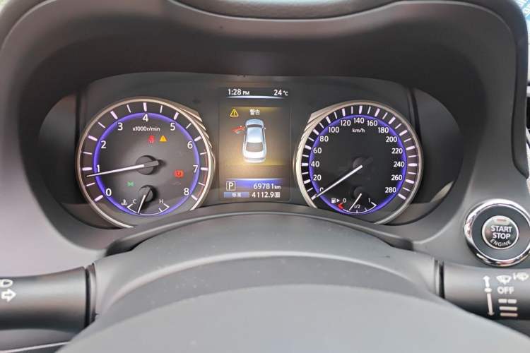 Used Infiniti Q50L 2016 2.0T Enjoyment Edition Instrument Cluster