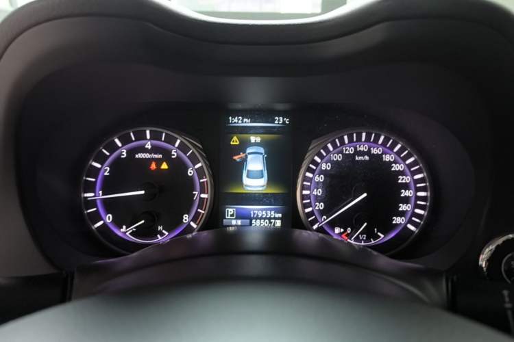 Used Infiniti Q50L 2016 2.0T Enjoyment Edition Instrument Cluster
