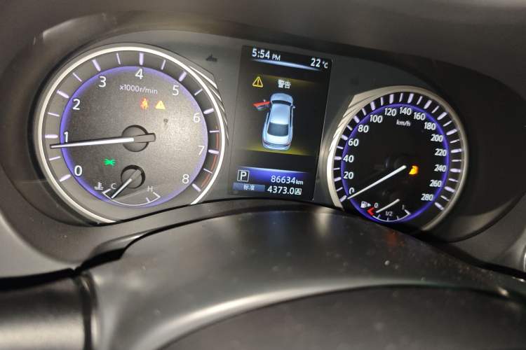 Used Infiniti Q50L 2016 2.0T Comfort Edition Instrument Cluster