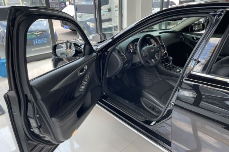 Used Infiniti Q50L 2016 2.0T Enjoyment Edition Interior 2