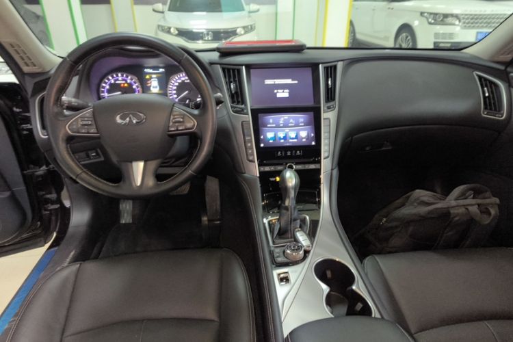 Used Infiniti Q50L 2016 2.0T Enjoyment Edition Interior 2