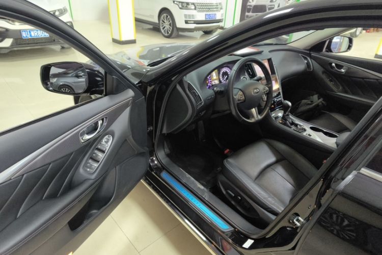 Used Infiniti Q50L 2016 2.0T Enjoyment Edition Interior 7