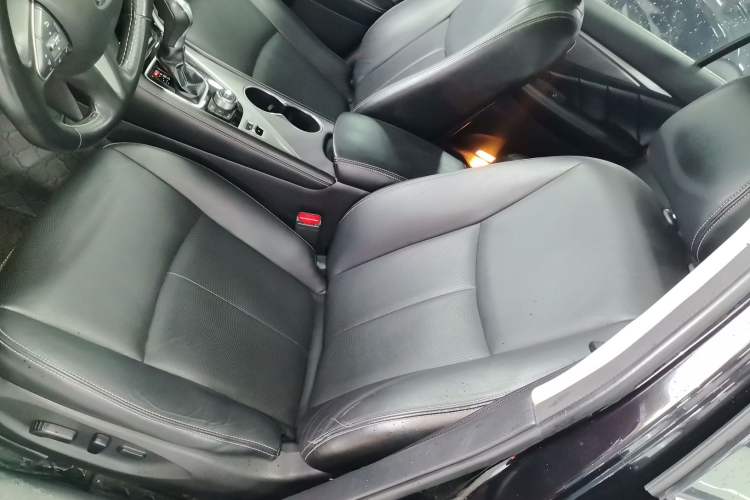 Used Infiniti Q50L 2016 2.0T Enjoyment Edition Left Front Seat