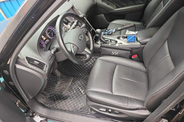 Used Infiniti Q50L 2016 2.0T Enjoyment Edition Left Front Seat