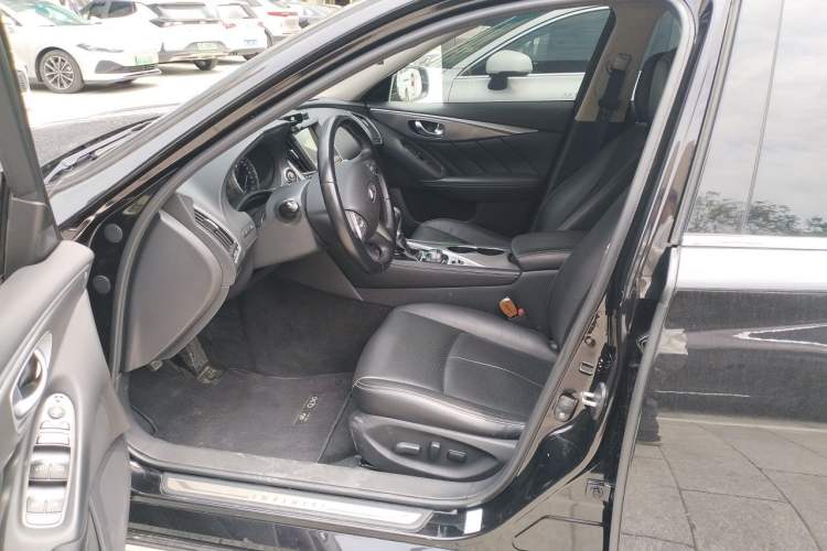 Used Infiniti Q50L 2016 2.0T Ambition Edition Left Front Seat