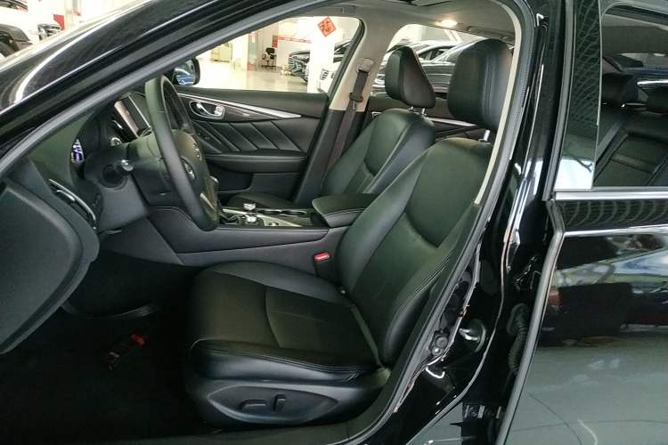 Used Infiniti Q50L 2016 2.0T Comfort Edition Left Front Seat