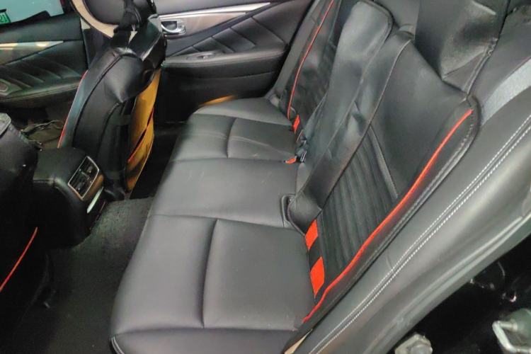 Used Infiniti Q50L 2016 2.0T Ambition Edition Left Rear Seat