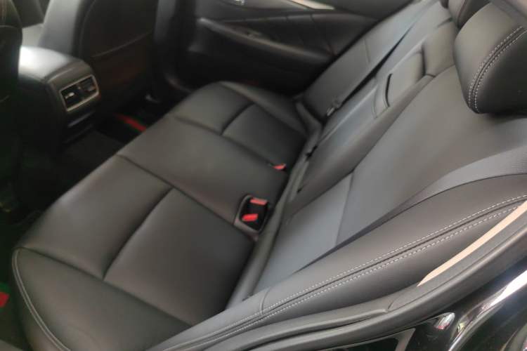 Used Infiniti Q50L 2016 2.0T Enjoyment Edition Left Rear Seat