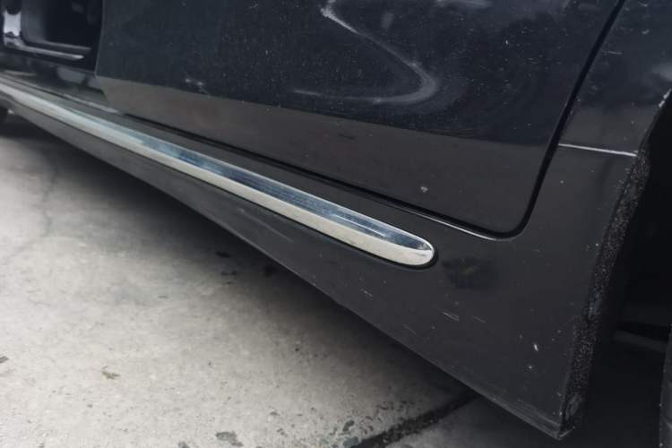 Used Infiniti Q50L 2016 2.0T Enjoyment Edition Left Side Sill