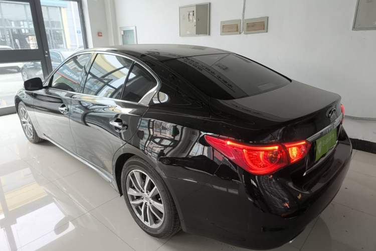 Used Infiniti Q50L 2016 2.0T Enjoyment Edition Rear Left 45 Deg