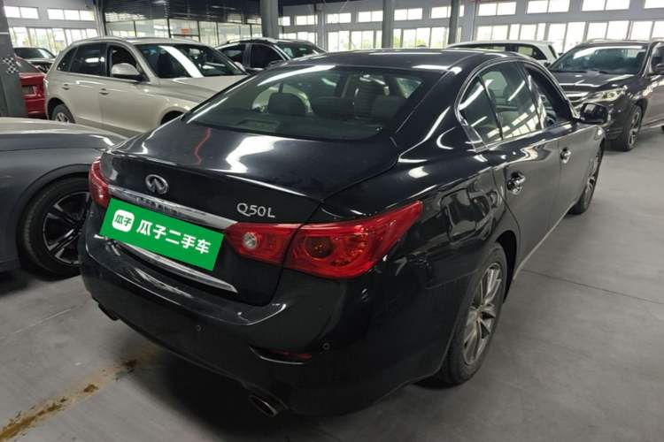 Used Infiniti Q50L 2016 2.0T Comfort Edition Rear Right 45 Deg