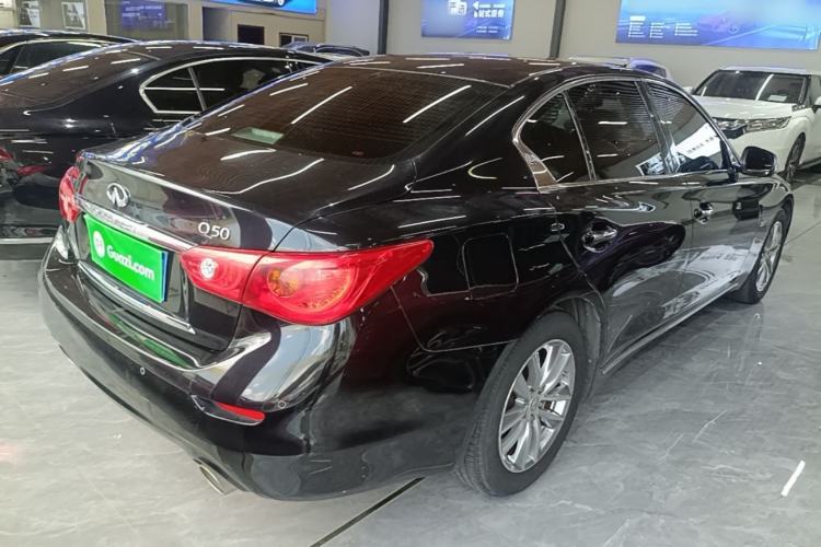 Used Infiniti Q50L 2016 2.0T Enjoyment Edition Rear Right 45 Deg