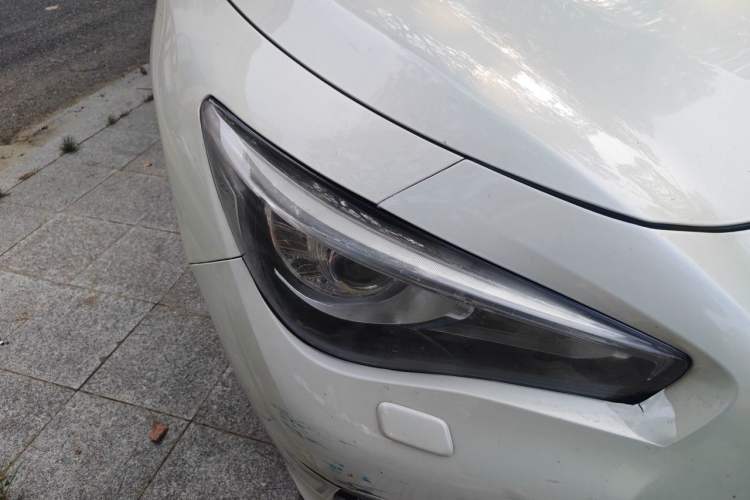 Used Infiniti Q50L 2016 2.0T Enjoyment Edition Right Front Headlight