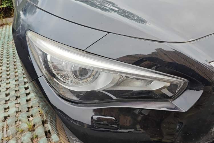 Used Infiniti Q50L 2016 2.0T Enjoyment Edition Right Front Headlight