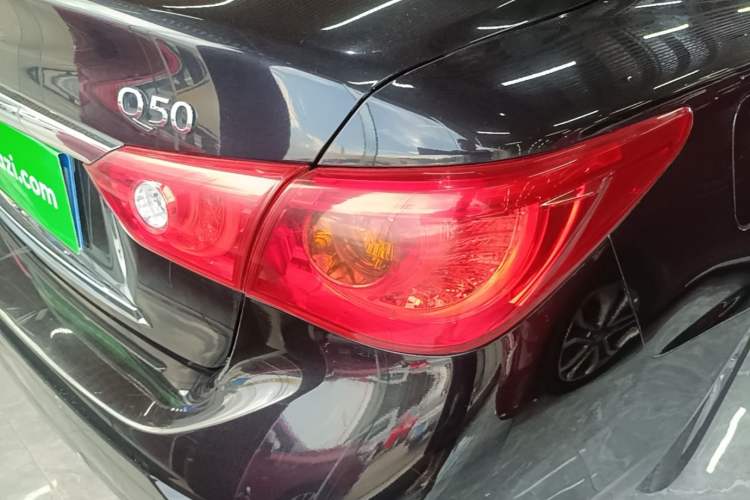 Used Infiniti Q50L 2016 2.0T Enjoyment Edition Right Rear Taillight