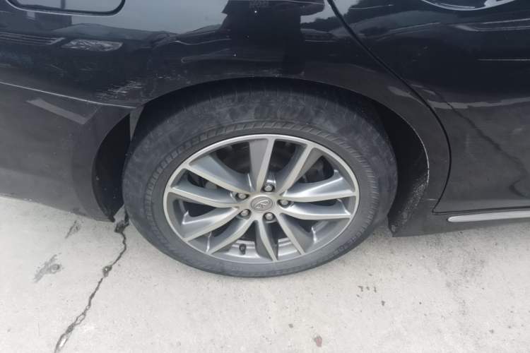 Used Infiniti Q50L 2016 2.0T Enjoyment Edition Right Rear Wheel Hub
