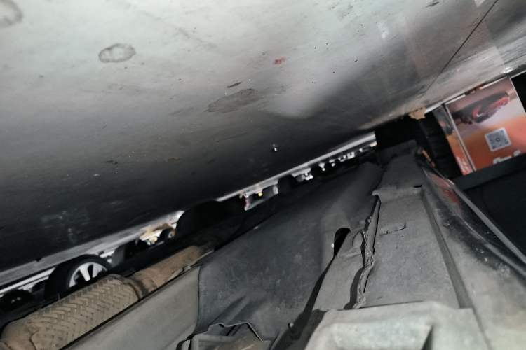 Used Infiniti Q50L 2016 2.0T Comfort Edition Right Side Sill
