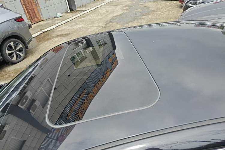 Used Infiniti Q50L 2016 2.0T Ambition Edition Roof