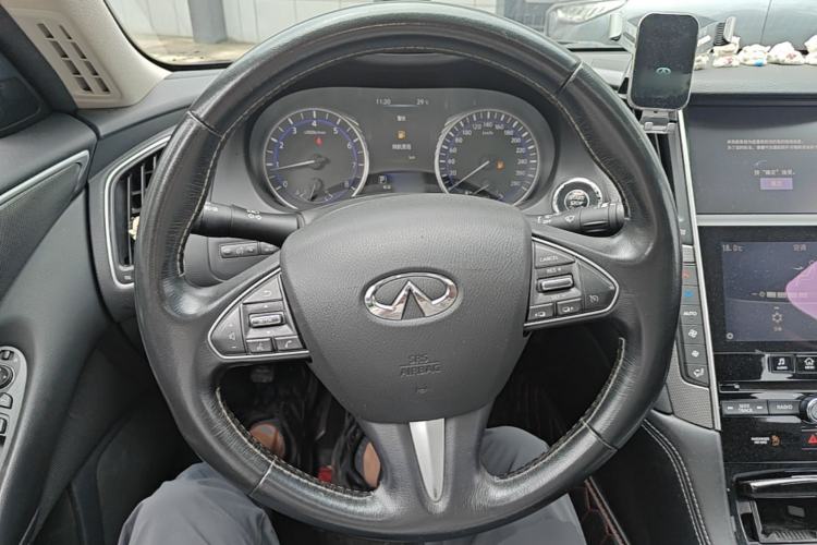 Used Infiniti Q50L 2016 2.0T Ambition Edition Steering Wheel
