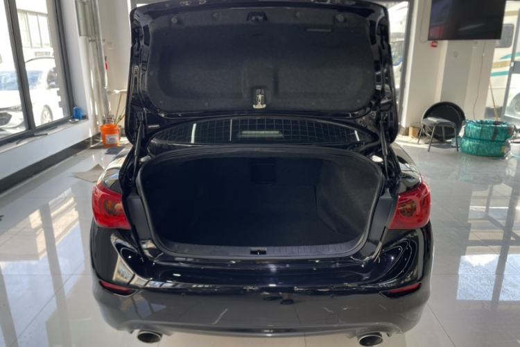 Used Infiniti Q50L 2016 2.0T Enjoyment Edition Trunk