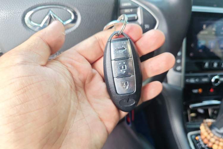 Used Infiniti Q50L 2016 2.0T Enjoyment Edition Vehicle Key