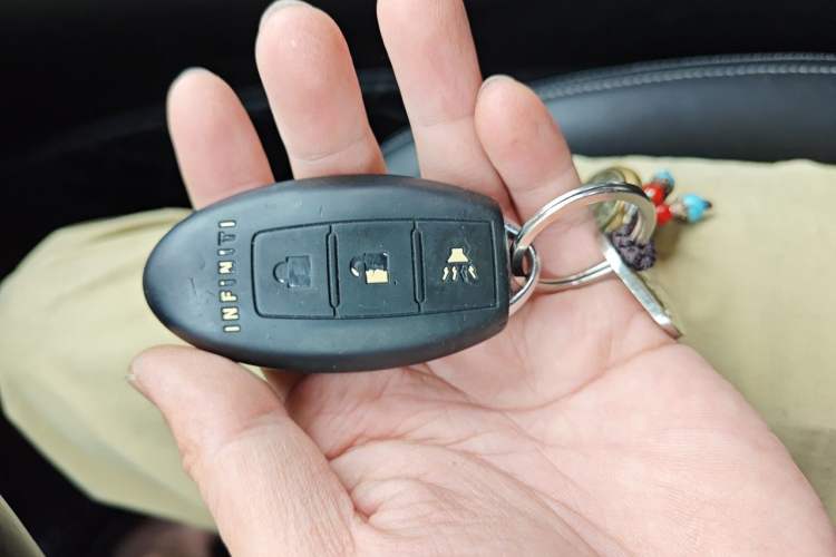 Used Infiniti Q50L 2016 2.0T Enjoyment Edition Vehicle Key