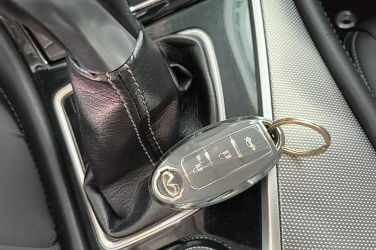 Used Infiniti Q50L 2016 2.0T Enjoyment Edition Vehicle Key
