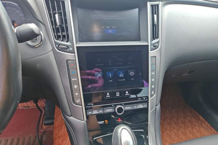 Used Infiniti Q50L 2016 2.0T Enjoyment Edition Audio And AC Panel