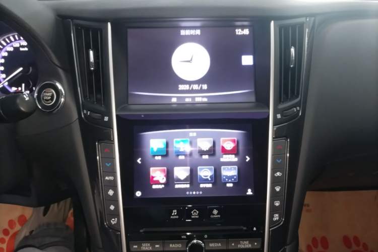 Used Infiniti Q50L 2016 2.0T Comfort Edition Audio And AC Panel