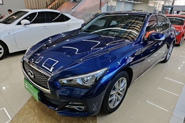 Ojetý Infiniti Q50L 2016 2.0T Enjoyment Edition