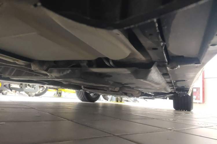 Used Infiniti Q50L 2016 2.0T Enjoyment Edition Chassis Rear Right