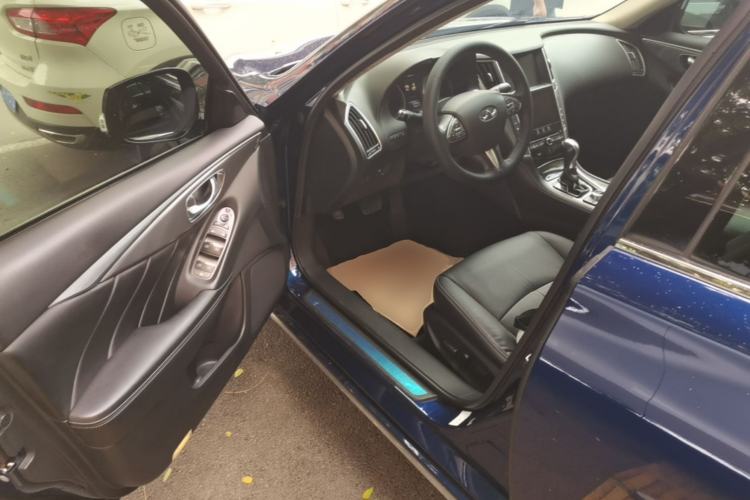 Used Infiniti Q50L 2016 2.0T Enjoyment Edition Driver Seat